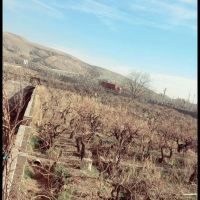 یک-قطعه-زمین-400-متر-مناسب-ساخت-ساز