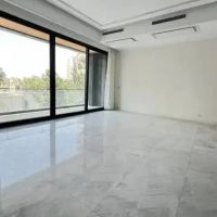 همکف-93-متر-دو-خواب-40متر-حیاط-اختصاصی