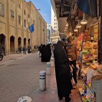 مغازه-اطراف-بازار-رضا-فاصله-با-فلکه-اب-100-متر