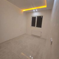 یوسف-زاده-39-با-چشم-اندازه-فول-العاده