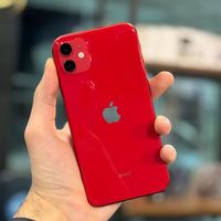 اپل iphone11 حافظه ۱۲۸ رنگ قرمز باتری ۸۲|موبایل|تهران, ایوانک|دیوار