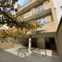 165-متر-ویلایی-دربستی-فول-بازسازی-شده