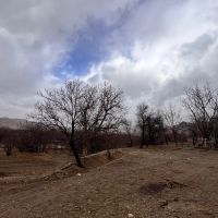 زمین-داخل-بافت-مسکونی-با-چشم-انداز-زیبا-تفرش