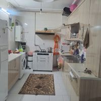 100-متری-اوایل-نماز-نیاوران