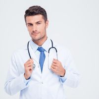 دکتر . پزشک عمومی . پرستار . تزریقات در منزل|خدمات آرایشگری و زیبایی|کرج, گوهردشت|دیوار