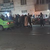 مغازه-بحر-خیابون-اصلی-جلوی-مترو-صادقیه-بازار-اصلی