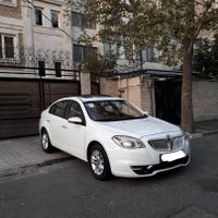 برلیانس H330 اتوماتیک 1500cc، مدل ۱۳۹۴|خودرو سواری و وانت|اراک, |دیوار