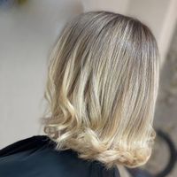 رنگ لایت/میکروپیگمنتشن/تراپی مو/کوتاهی|خدمات آرایشگری و زیبایی|رشت, رشتیان|دیوار