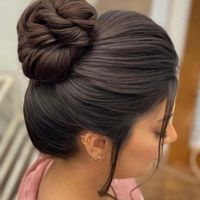پکیج تخصصی عروس وشنیون ومیکاپ وهایلات وبافت|خدمات آرایشگری و زیبایی|اصفهان, مسجد مصلی|دیوار