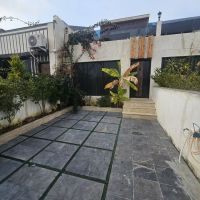 ویلاهمکف-نما-مدرن-سندار-شهرک-اختصاصی-نگهبانی