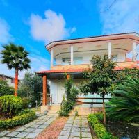 ویلا-باغ-دار-تاپ-لوکیشن-چمستان-استخرداخلی-سندار