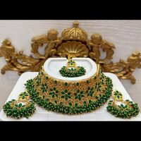 کرایه گردنبند مجلسی کرایه ست هندی بدلیجات گردنبندی|بدلیجات|شیراز, صاحب الزمان|دیوار