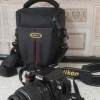 دوربین DSLR مارک نیکون NIKON همراه با کیف و لنز|دوربین عکاسی و فیلم‌برداری|تهران, گلچین|دیوار