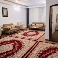 منزل-دو-خواب-دربست-بسیار-تمیز-با-پارکینگ-اختصاصی