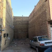 زمین-با-سه-سقف-پروانه-واقع-در-کوچه-20متری