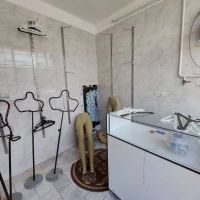 مغازه-تجاری