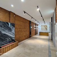 2-طبقه-مغازه-بر-خیابان-امام-شرقی