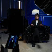 استودیو-تولید-محتوا-هشتاد