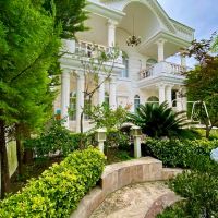 دوبلکس-نما-رومی-مبله-کامل-با-حیاط-سازی-مشجر