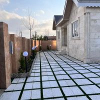 خانه-ویلایی-نوساز-با-پروانه-230مترزمین-100متربنا