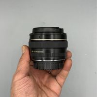 لنز دوربین عکاسی canon 50 mm 1.4 دست دوم . ایزوکم|دوربین عکاسی و فیلم‌برداری|تهران, خاقانی|دیوار