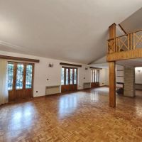 350متر-ویلای-بنای-قابل-سکونت-در-مهماندوست