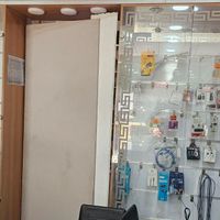 ویترین و بوفه‌ی مغازه لباس آرایشی موبایل و...|بوفه، ویترین، کنسول|تهران, ده‌ونک|دیوار