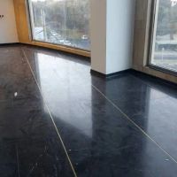 مغازه-با-ویوی-چهارباندی