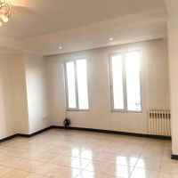 105-متری-سالن-پرده-خور-زیر-قیمت-منطقه