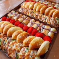 فینگر فود دلمه مرغ بریان سالاد الویه کشک بادمجان|خوردنی و آشامیدنی|مشهد, قاسم‌آباد (شهرک غرب)|دیوار