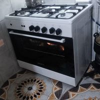 اجاق گاز فردار برندBOST فوق العاده تمیز و کم کار|اجاق گاز و لوازم برقی پخت‌وپز|مشهد, رسالت|دیوار