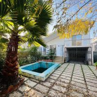 پیشنهاد-وی-ژه-من-200متری-چندساله-بااستخر