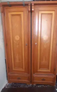 کمد چوبی