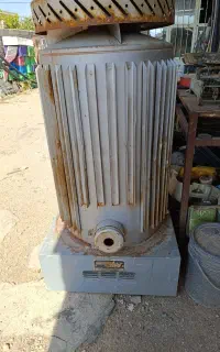 بخاری نفتی برقی بزرگ