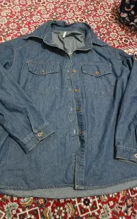 ب یک خیاط حرفه ای درتولیدی نیازمندیم