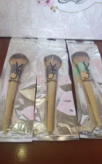 براش رژ گونه بزرگ