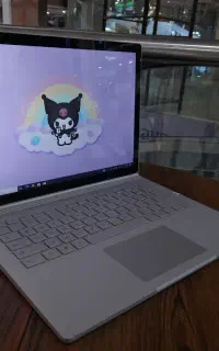 لپتاپ لمسی(تبلت شو) surface book 2باگارانتی۲ماه