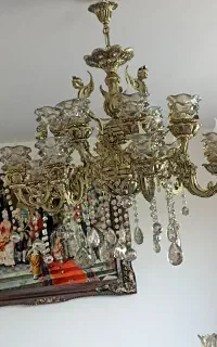 لوستر ۱۶ شعله