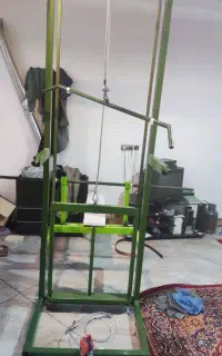 میز پرس و دستگاه چند کاره زیر بغل