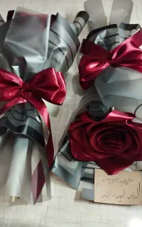 گل روبانی با تزئین