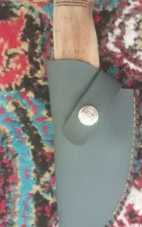 چاقو معروف به رضا پروانه