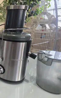 آبمیوه گیری خارجی در حد نو