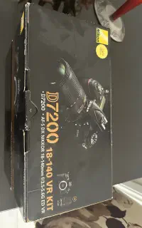 دوربین Nikon D7200