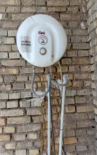 آبگرمکن برقی