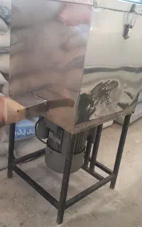 دستگاه آب گوجه