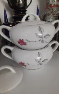 قوری وقندان