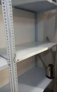 قفسه فلزی