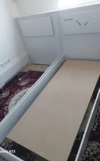 تخت تک نفره دوعدد چراغ دار
