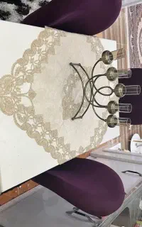 میزغذاخوری در حد نو