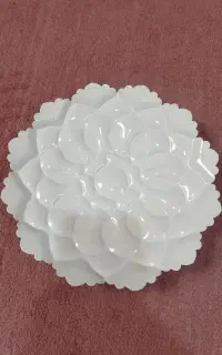تعدادی ظرف خام میناکاری